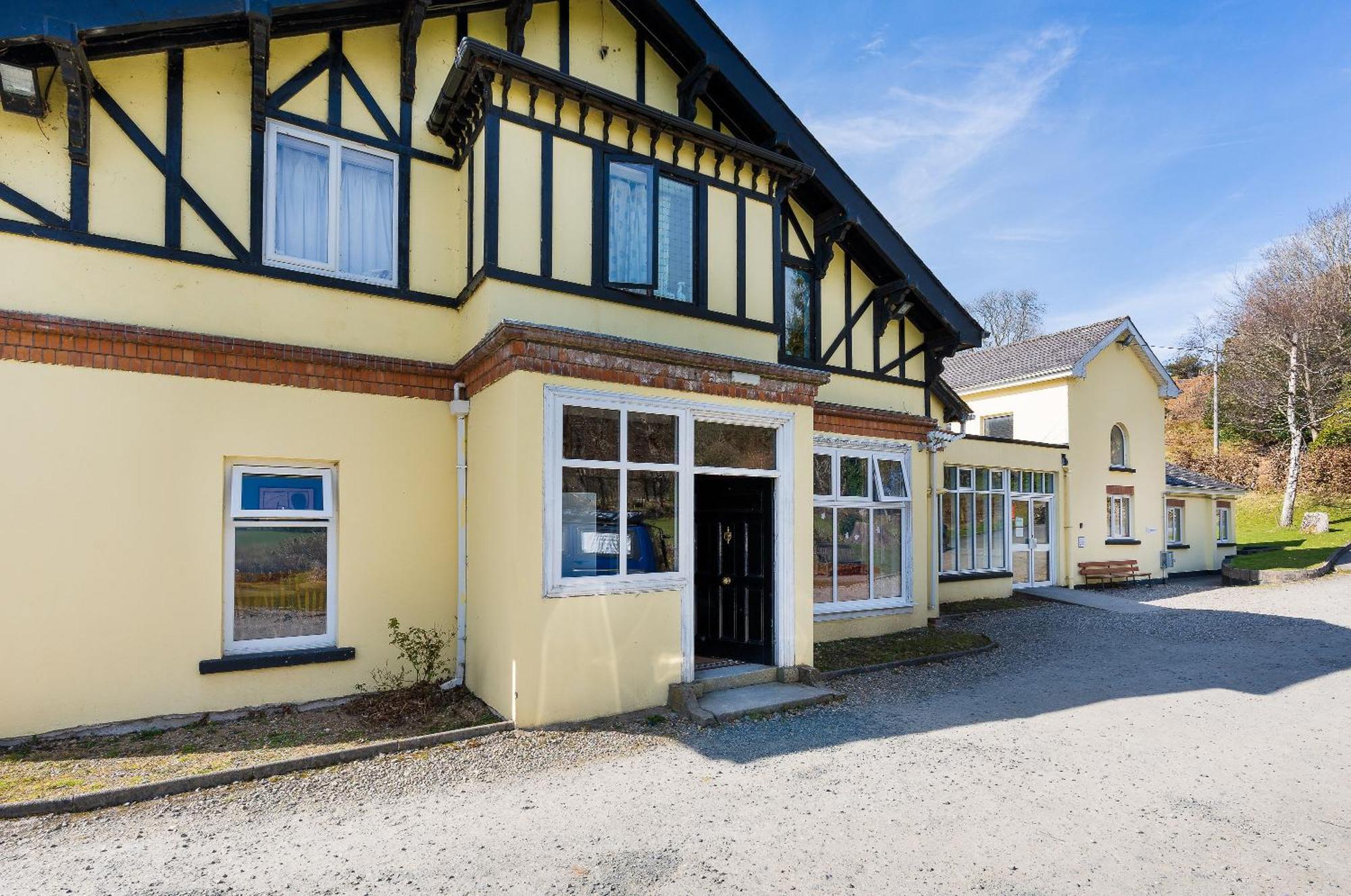 Glendalough International Youth Hostel Laragh Exterior foto